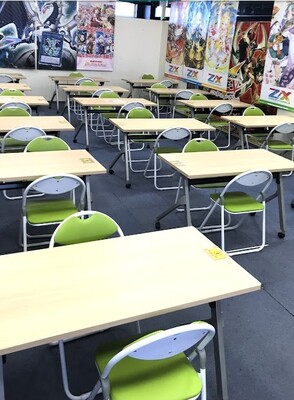 カードラボ 大阪日本橋店：デュエルスペース 