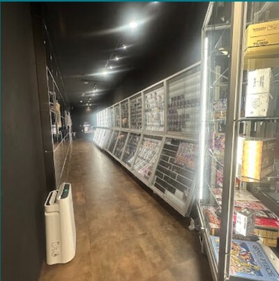 トレカ道楽 仙台駅前アーケード店：店舗内 