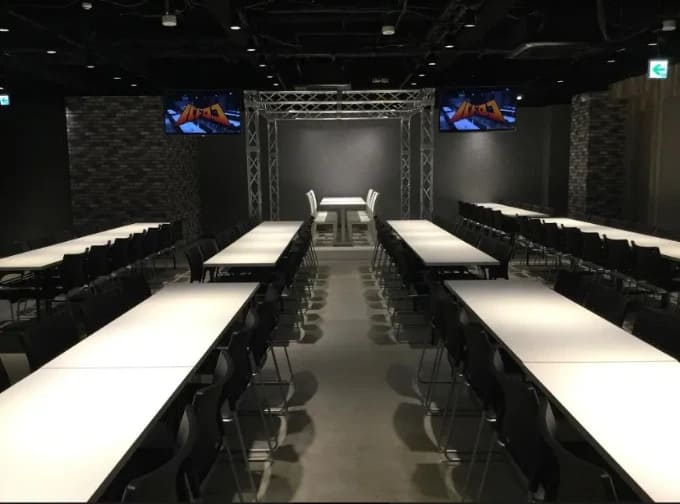 店舗内