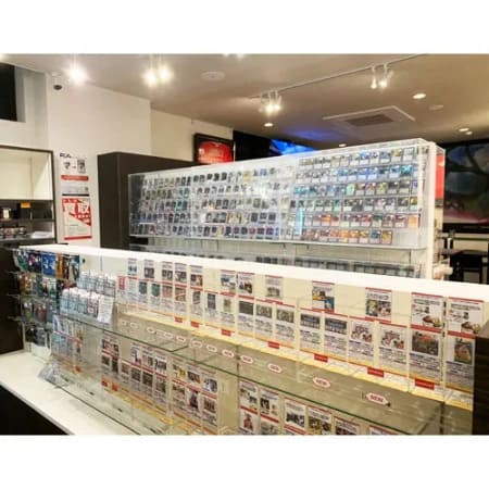 ミント福岡店の店内装飾_
